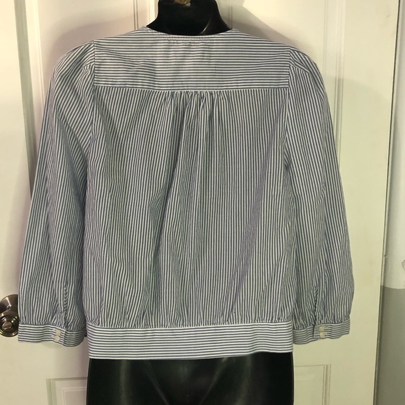 Madewell women’s blue and white blouse size medium. - Picture 4 of 6